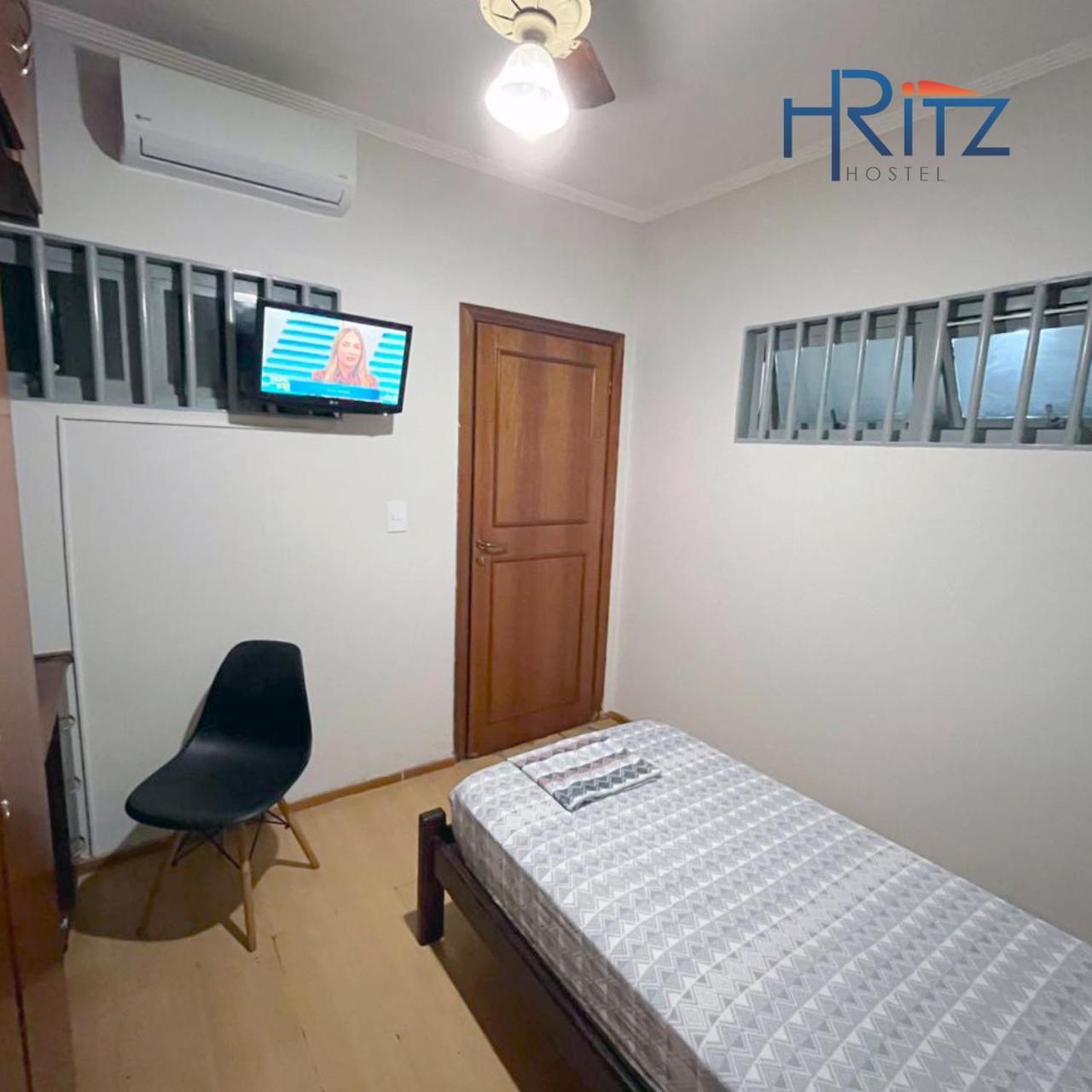 Ritz Hostel Araçatuba Exteriör bild
