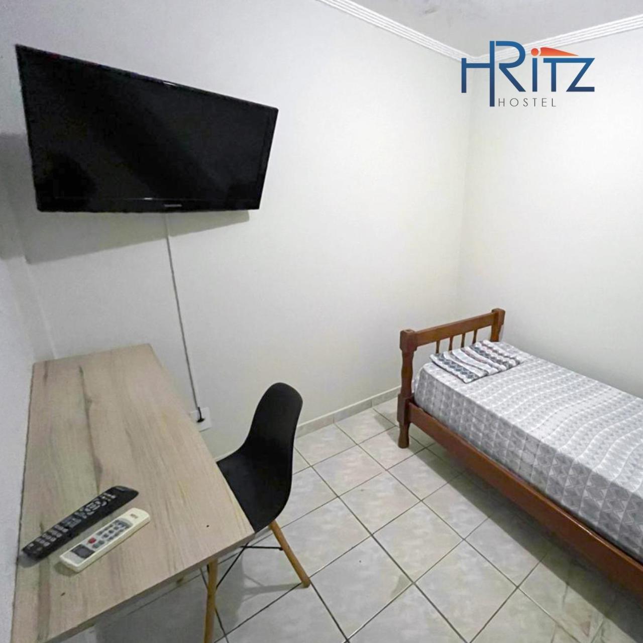Ritz Hostel Araçatuba Exteriör bild