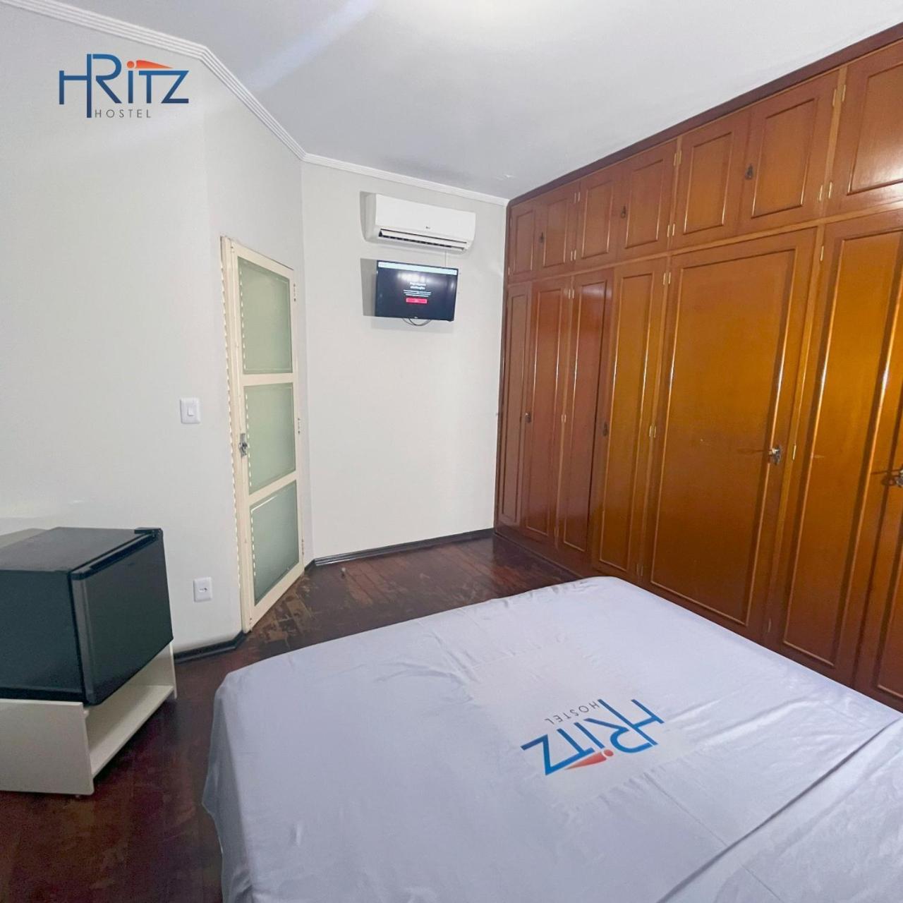 Ritz Hostel Araçatuba Exteriör bild